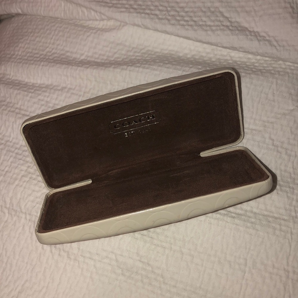 Sunglasses case